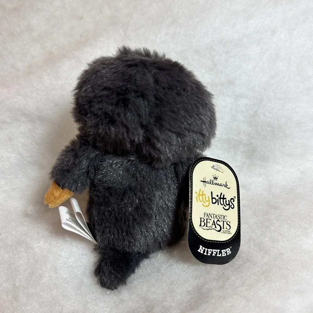 Hallmark Itty Bittys NIFFLER Fantastic Beasts Harry Potter NEW with Tags